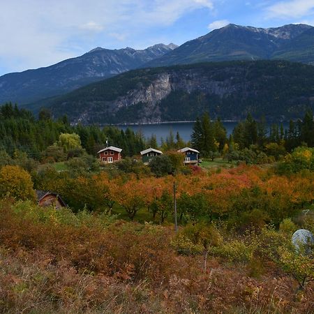 Cherry Cove Cabins Villa Kaslo Kültér fotó