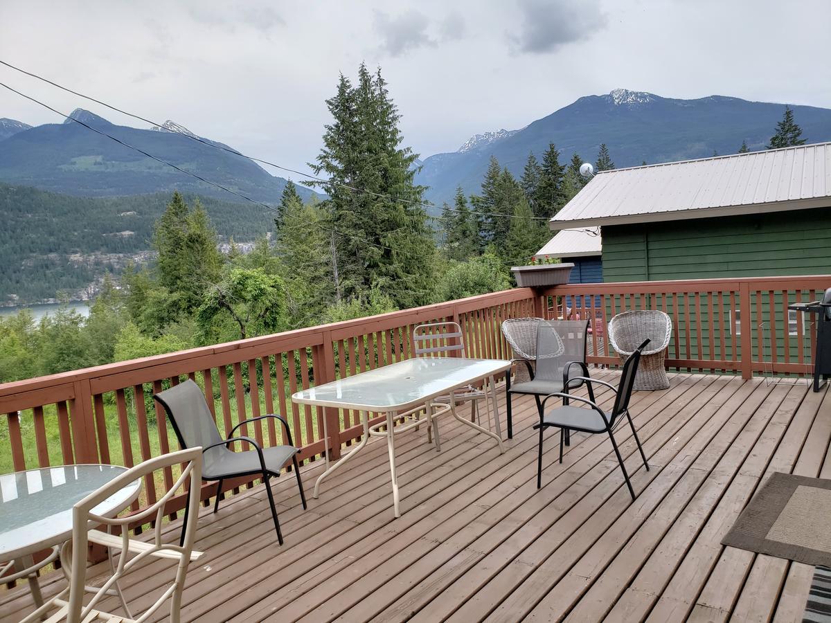 Cherry Cove Cabins Villa Kaslo Kültér fotó