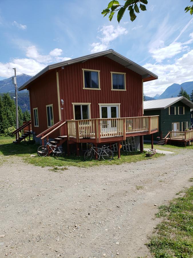Cherry Cove Cabins Villa Kaslo Kültér fotó